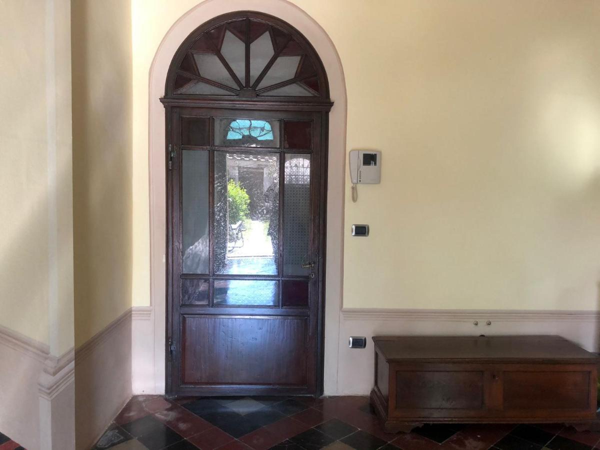卡斯泰洛城Casa Di Silvia公寓 外观 照片