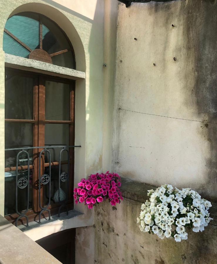 卡斯泰洛城Casa Di Silvia公寓 外观 照片