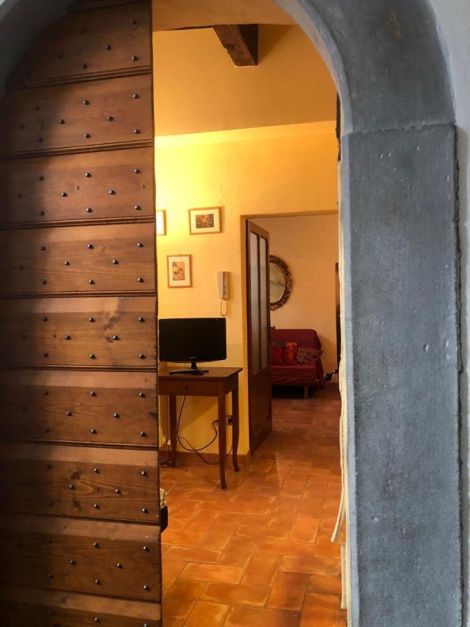 卡斯泰洛城Casa Di Silvia公寓 外观 照片